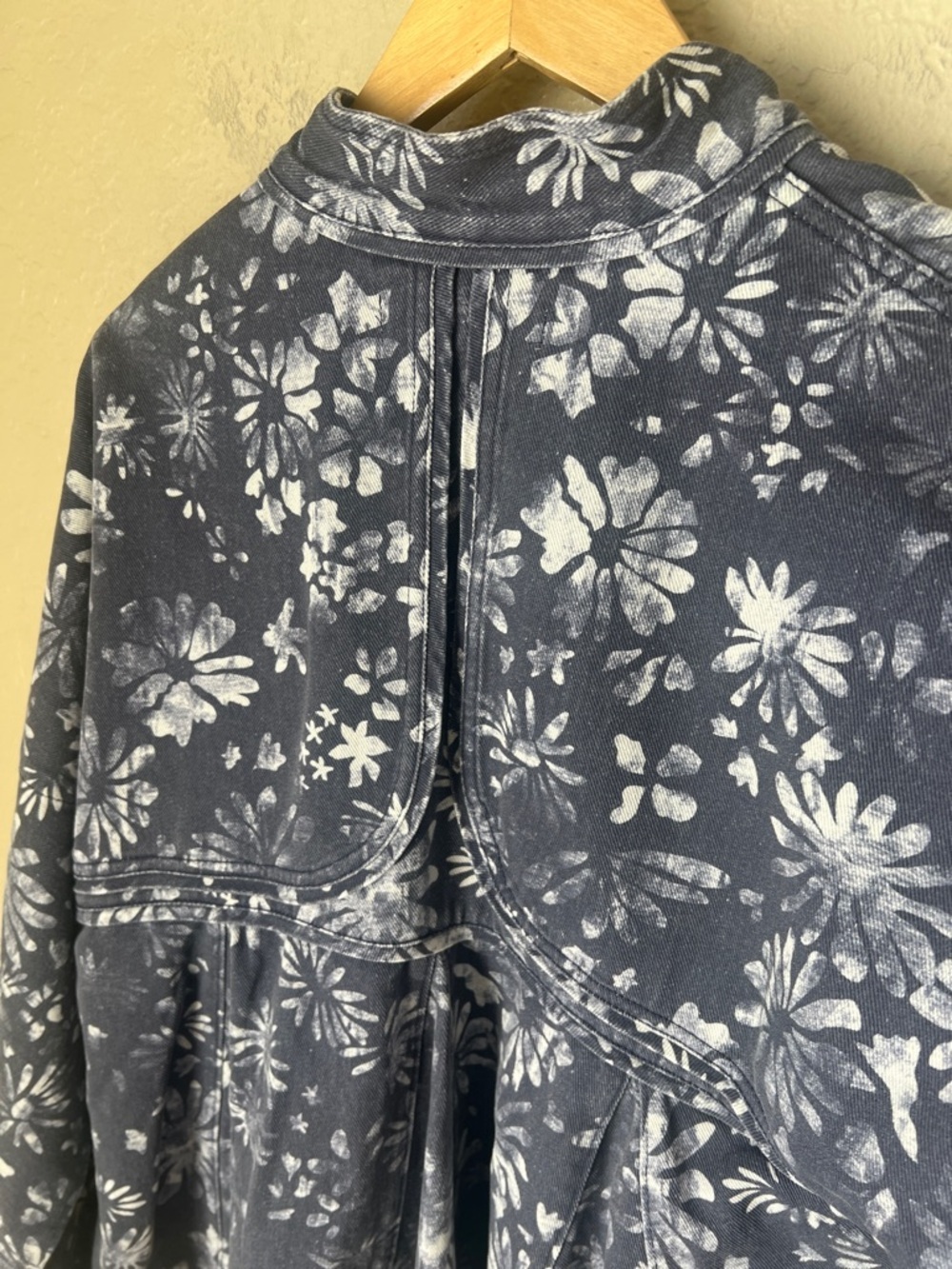NWT free people lua bed jacket navy and white floral Small - Picture 12 of 13